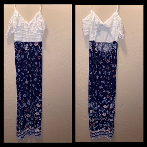 Maxi dress - Picture 1 of 3
